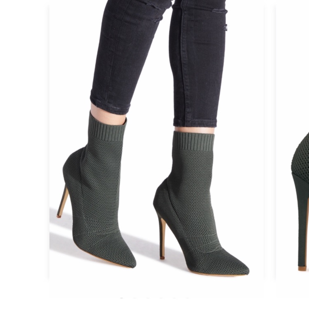 Angelique Sock Booties